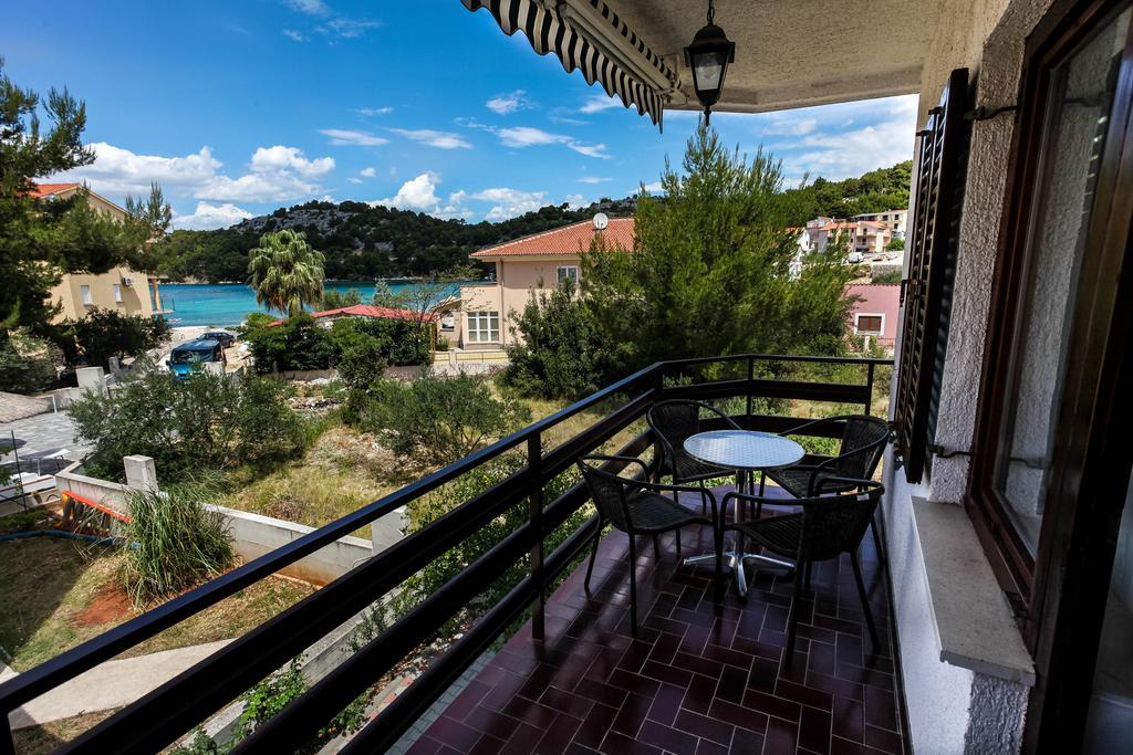 Apartments Rajna Zaboric Rum bild