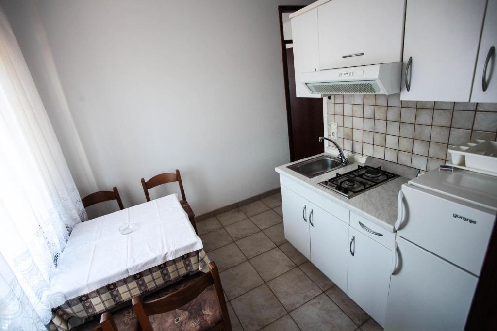 Apartments Rajna Zaboric Rum bild