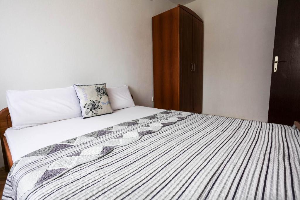 Apartments Rajna Zaboric Rum bild